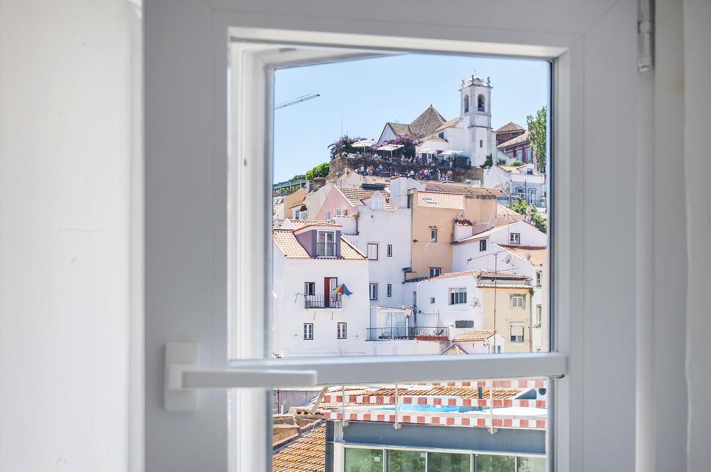 Alfama - St Estevao Viewpoint | Lisbon Cheese & Wine Apartments Exteriör bild